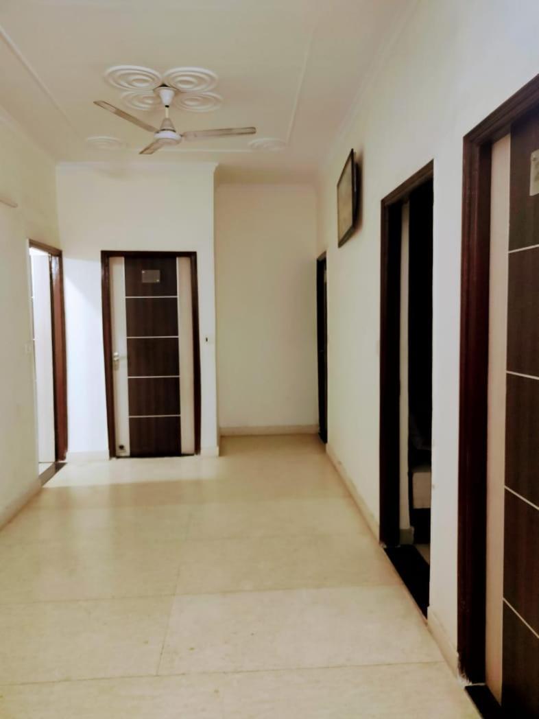 Hotel Diamond New Delhi Extérieur photo